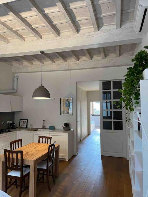 Domus Lucrezia Apartment